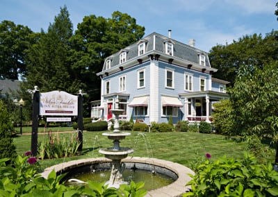 dover NH hotel and dover nh restaurant Silver Fountain Inn